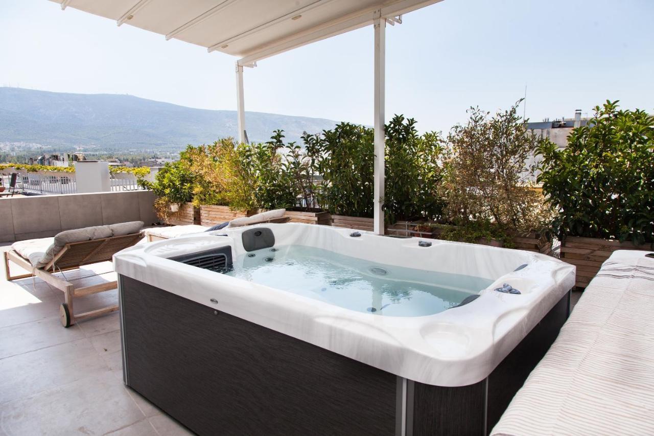 Gorgeous Penthouse With Private Jacuzzi And Amazing View! Apartment Athens Exterior photo